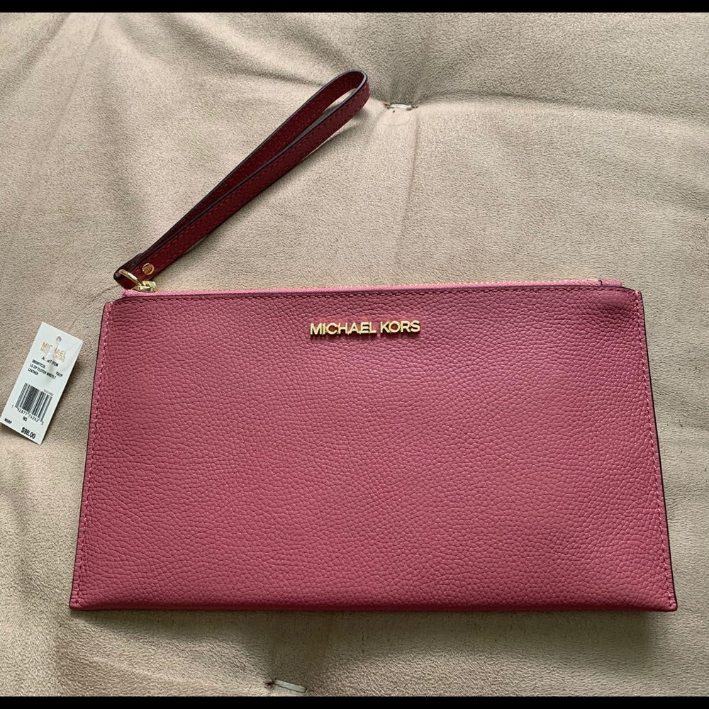 Michael Kors Wristlet NEW